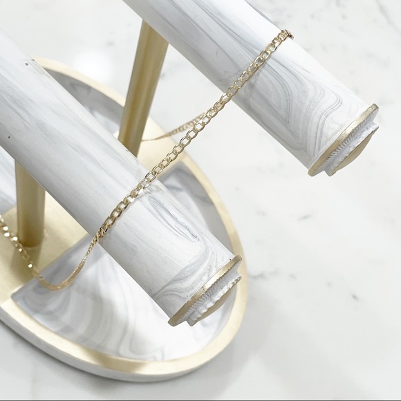 Pretty Bird 14k Gold Plate Chain Link Necklace - Picture 6 of 6